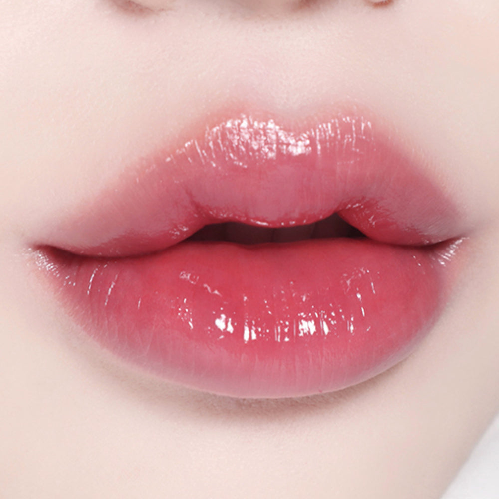 Lips with BBIA L'eau Tint 4.5g in a soft rose pink shade, showing a dewy, lightweight texture perfect for everyday wear.